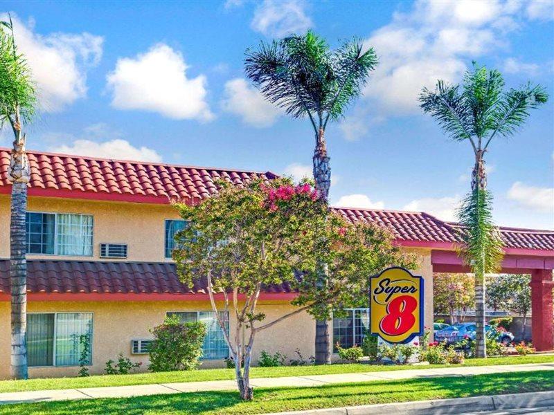 Hotel Super 8 By Wyndham Upland Ontario Ca Esterno foto