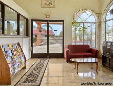 Hotel Super 8 By Wyndham Upland Ontario Ca Interno foto